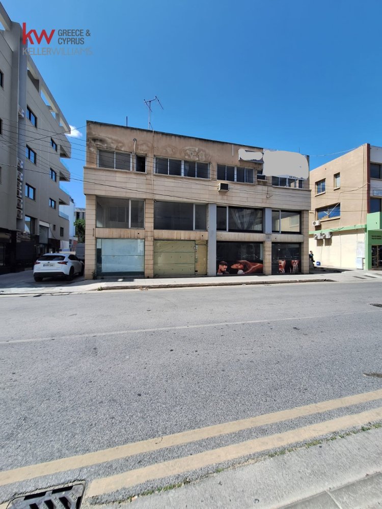 554m2 Office in Nicosia, Cyprus No. 40400