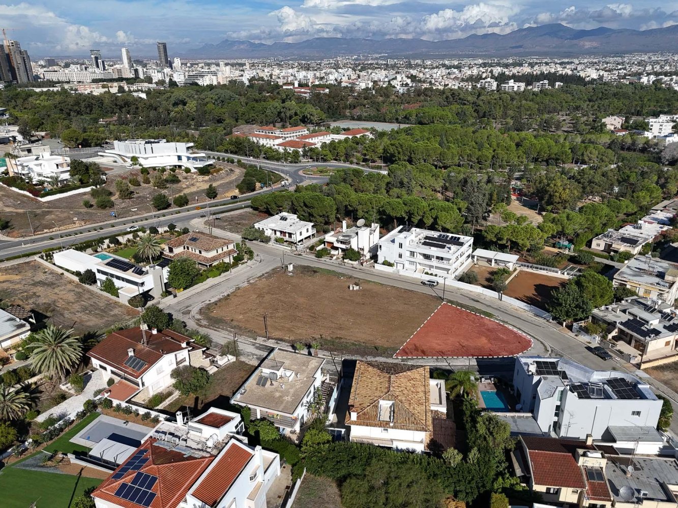 595m2 Terreno en Aglandjia, Nicosia, Chipre No. 65537