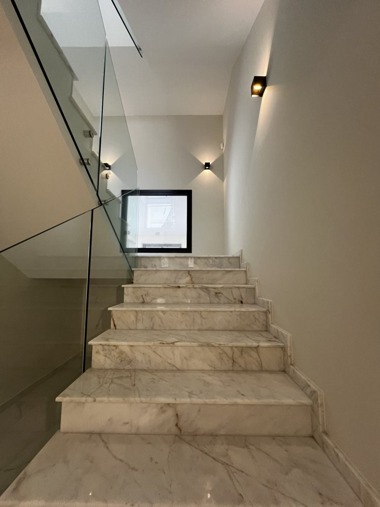 6 chambres Villa à Zygi, Larnaka, Chypre No. 62938