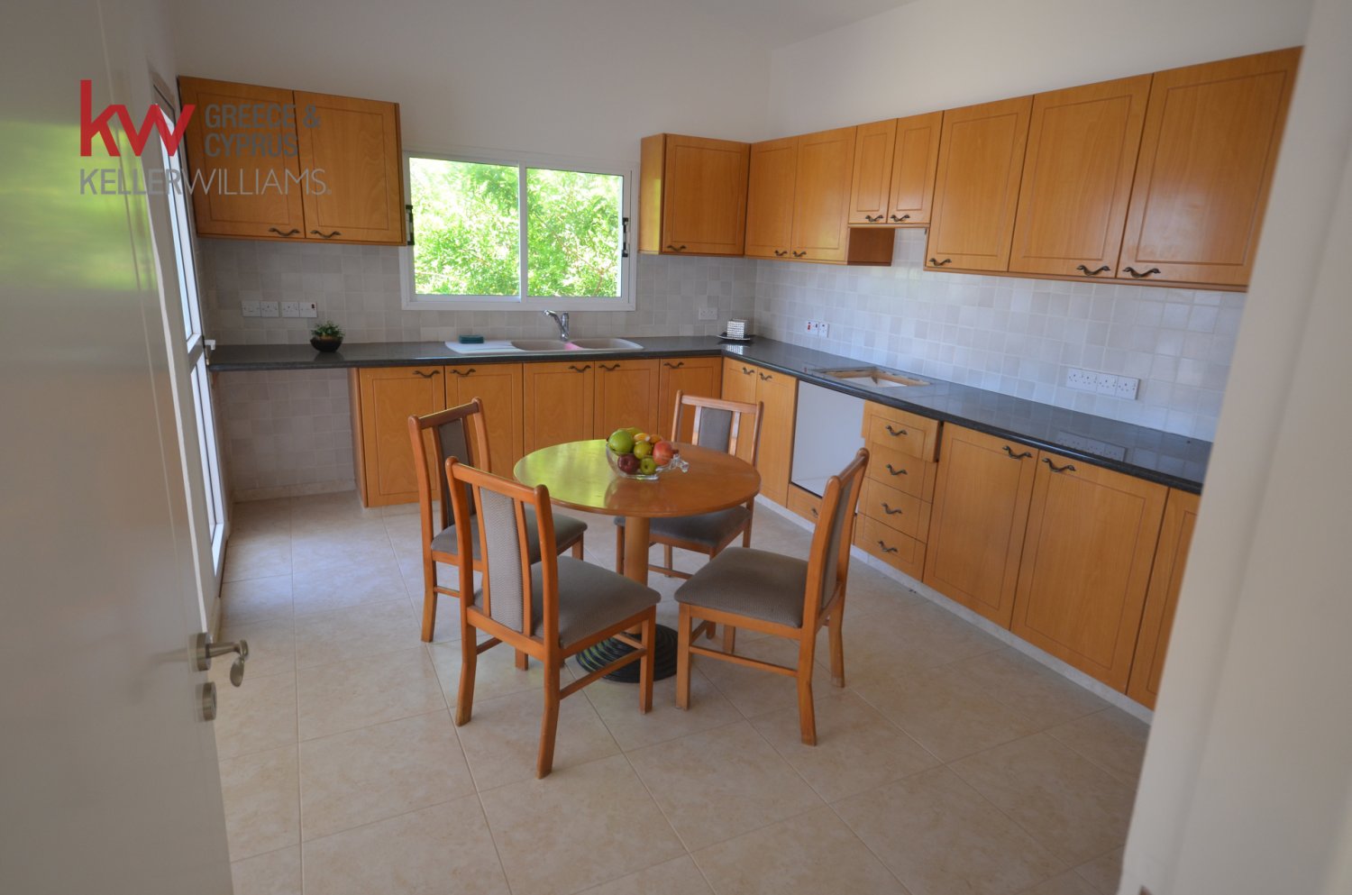 5 dormitorios Villa en Tala, Paphos, Chipre No. 60097