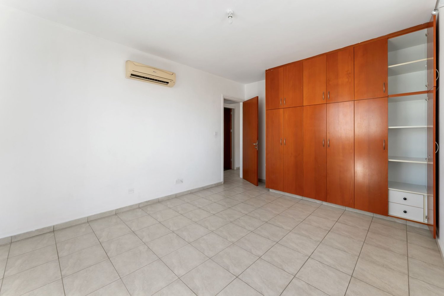 2 bedrooms Apartment in Lakatamia, Nicosia, Cyprus No. 62475