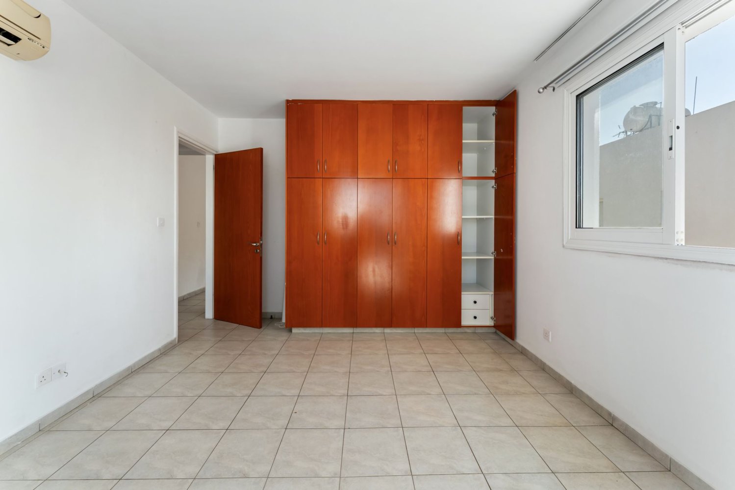 2 bedrooms Apartment in Lakatamia, Nicosia, Cyprus No. 62475