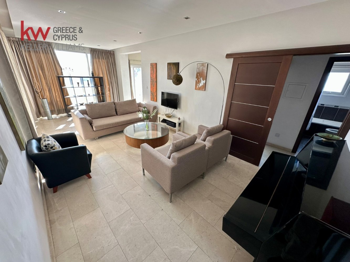2 bedrooms Apartment in Nicosia, Cyprus No. 39633