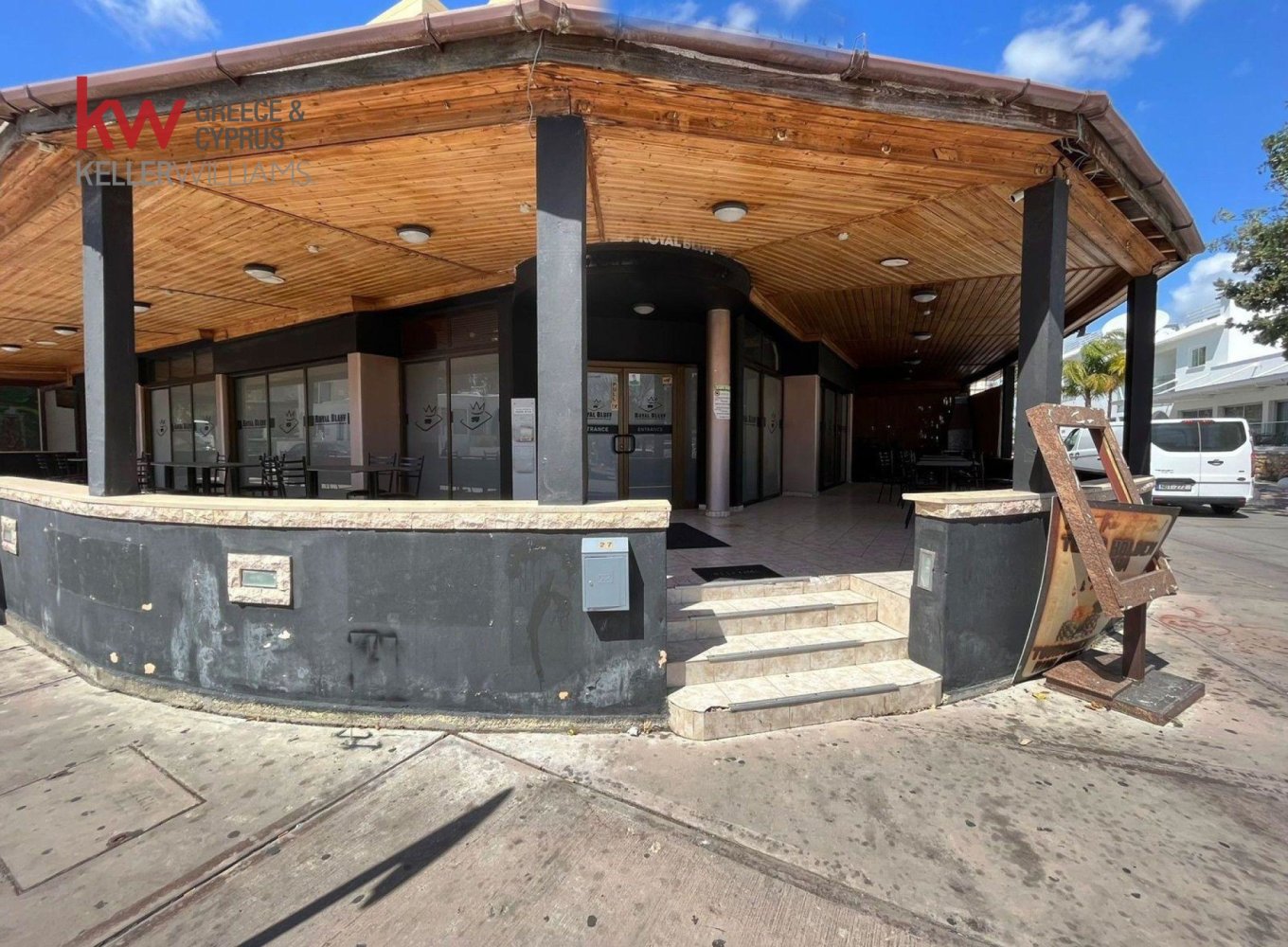 306m2 Bureau à Paphos, Chypre No. 61142