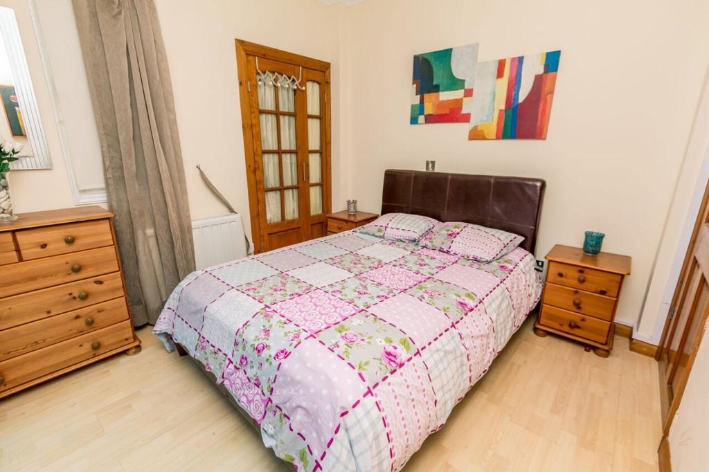 4 bedrooms Villa in Zygi, Larnaka, Cyprus No. 39564