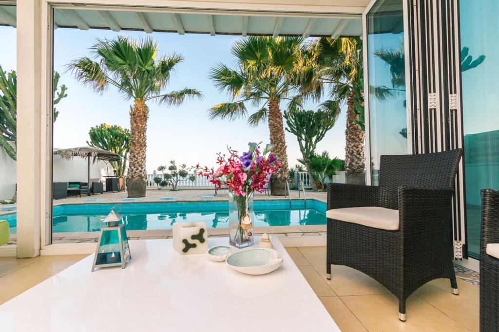 4 bedrooms Villa in Zygi, Larnaka, Cyprus No. 39564
