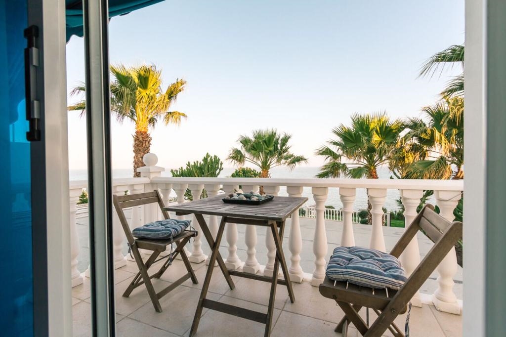 4 bedrooms Villa in Zygi, Larnaka, Cyprus No. 39564