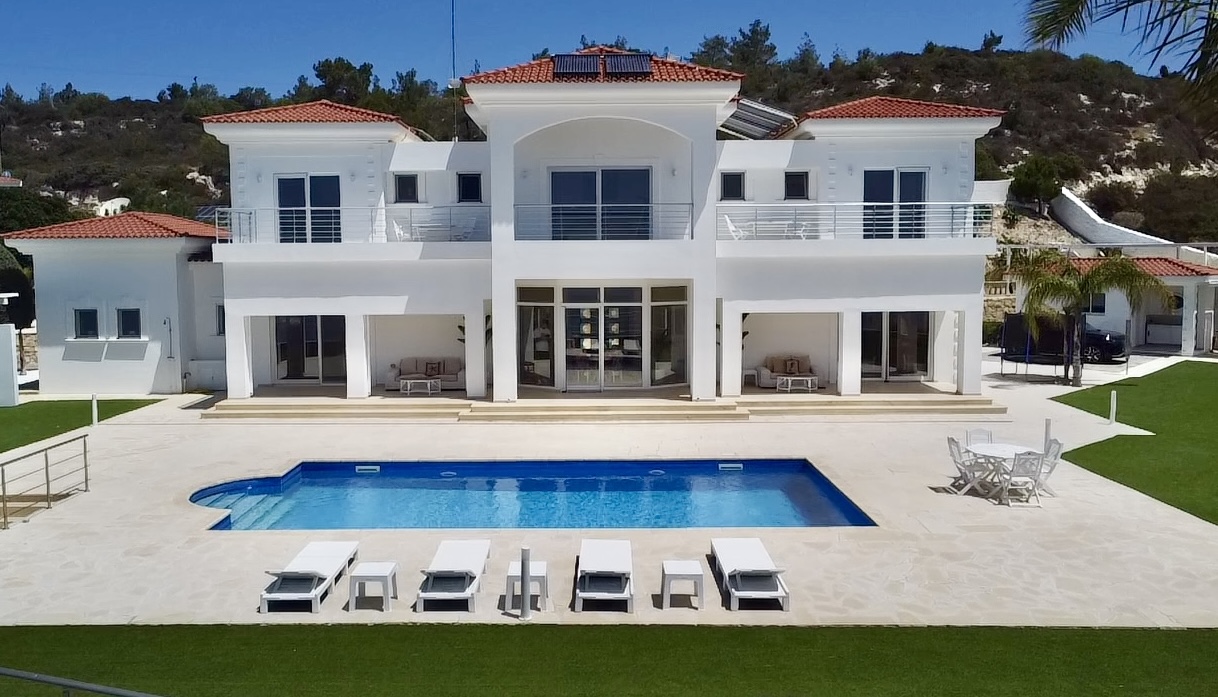 4 bedrooms Villa in Pegeia, Paphos, Cyprus No. 62204