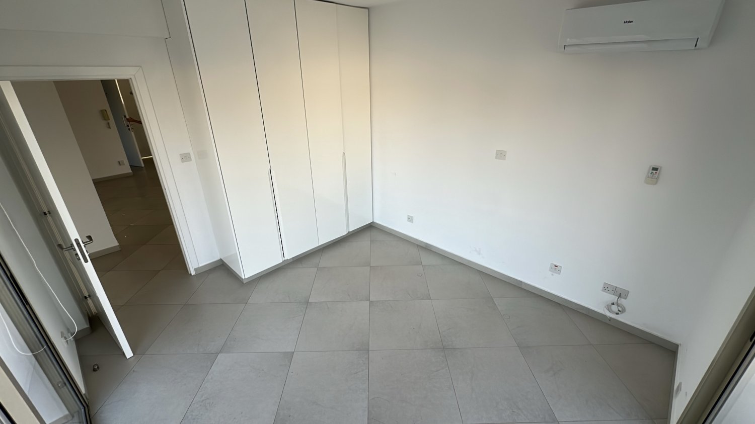 3 dormitorios Apartamento en Paphos, Chipre No. 60872