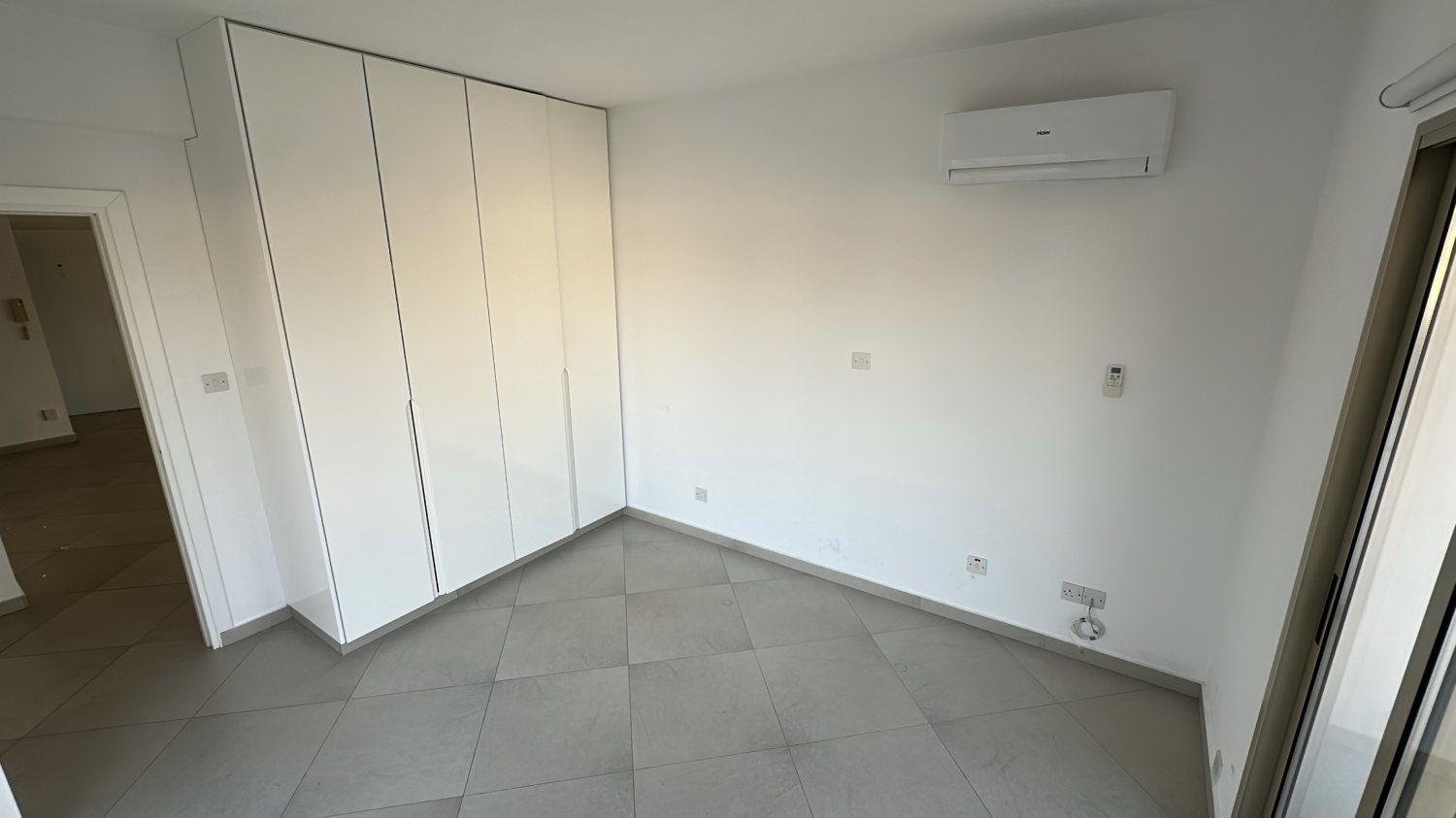 3 dormitorios Apartamento en Paphos, Chipre No. 60872