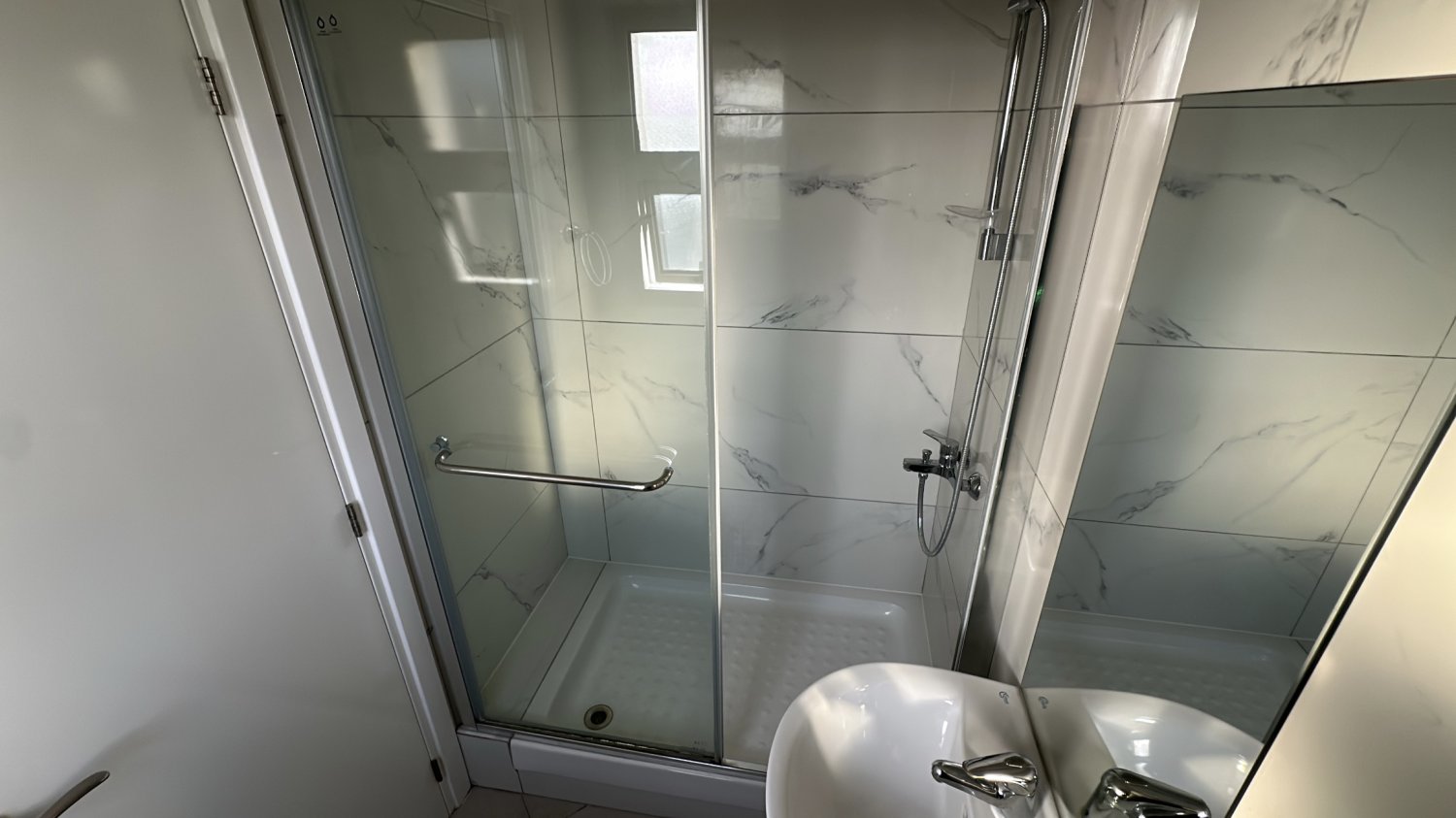 3 dormitorios Apartamento en Paphos, Chipre No. 60872