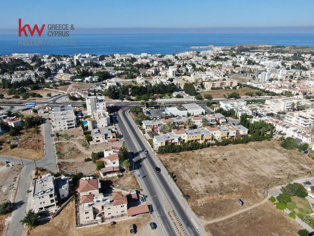 3 bedrooms Apartment in Paphos, Cyprus No. 60774