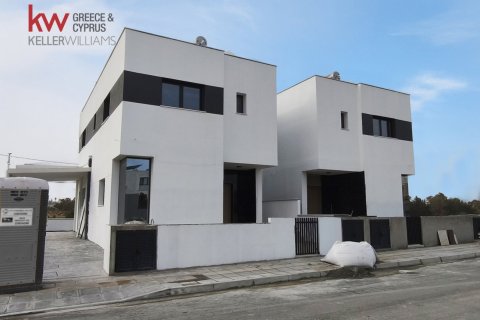 3 bedrooms Townhouse in Geri, Nicosia, Cyprus No. 39629