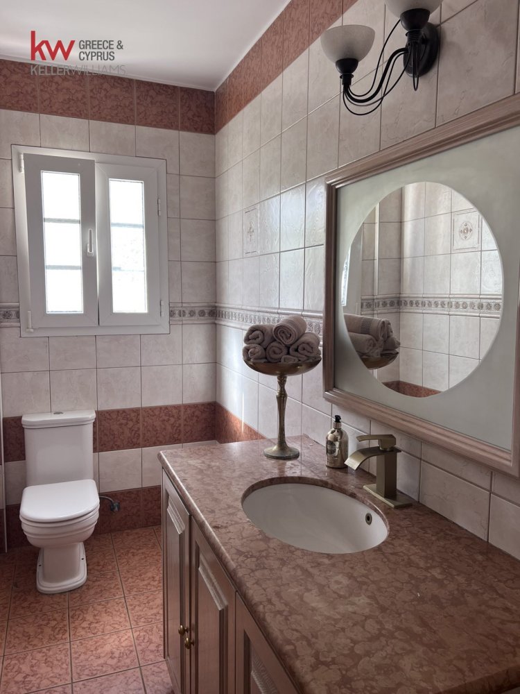 4 chambres Villa à Larnaca, Larnaka, Chypre No. 52268