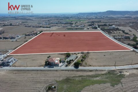 71152m2 Land in Pyla, Larnaka, Cyprus No. 40681