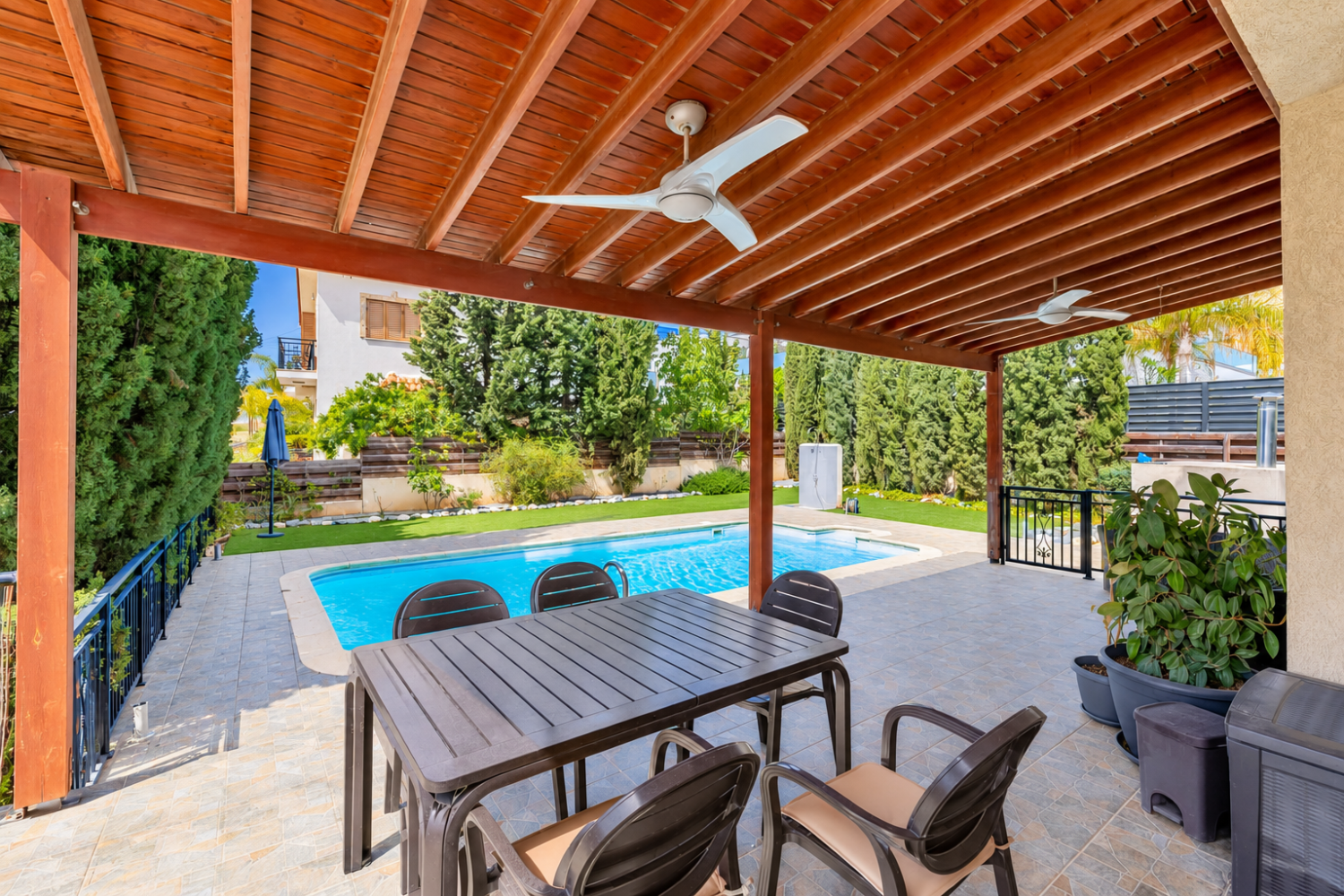4 bedrooms Villa in Mouttagiaka, Limassol, Cyprus No. 62573