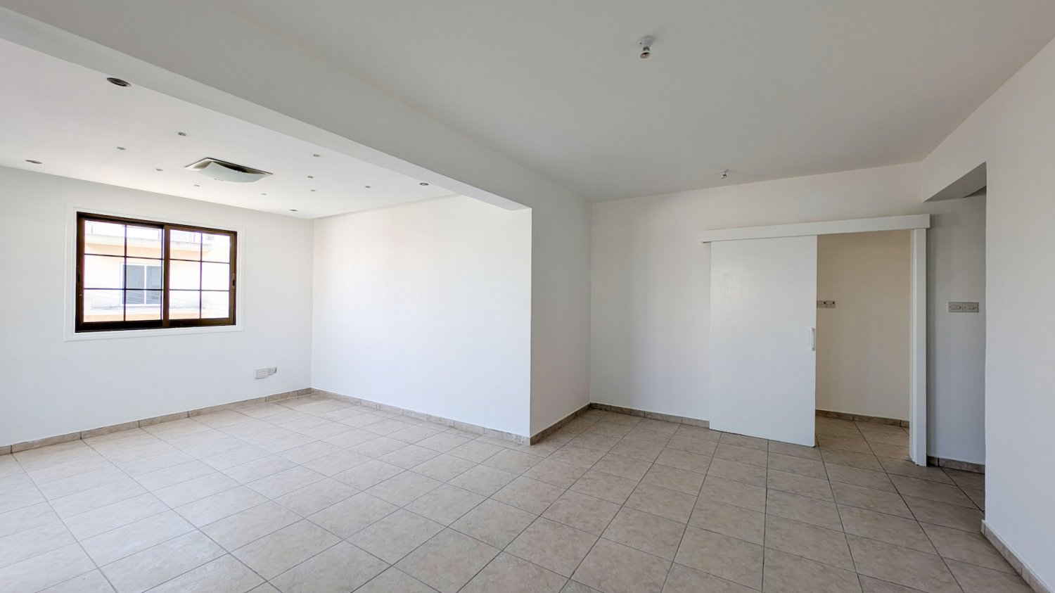 3 dormitorios Apartamento en Nicosia, Chipre No. 62507