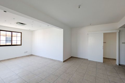 Квартира с 3 спальнями в Никосия, Кипр № 62507
