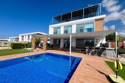 5 bedrooms Villa in Pegeia, Paphos, Cyprus No. 59047