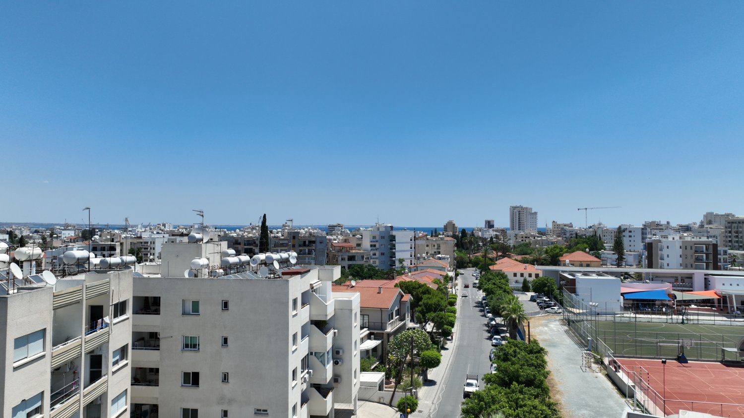 3 bedrooms Apartment in Larnaca, Larnaka, Cyprus No. 62509