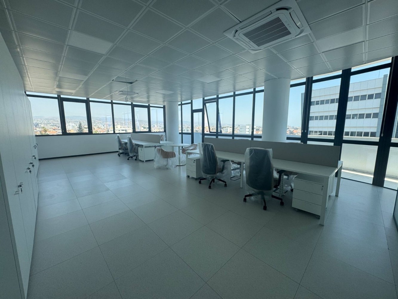 190m2 Local comercial en Omonoia, Limassol, Chipre No. 60934