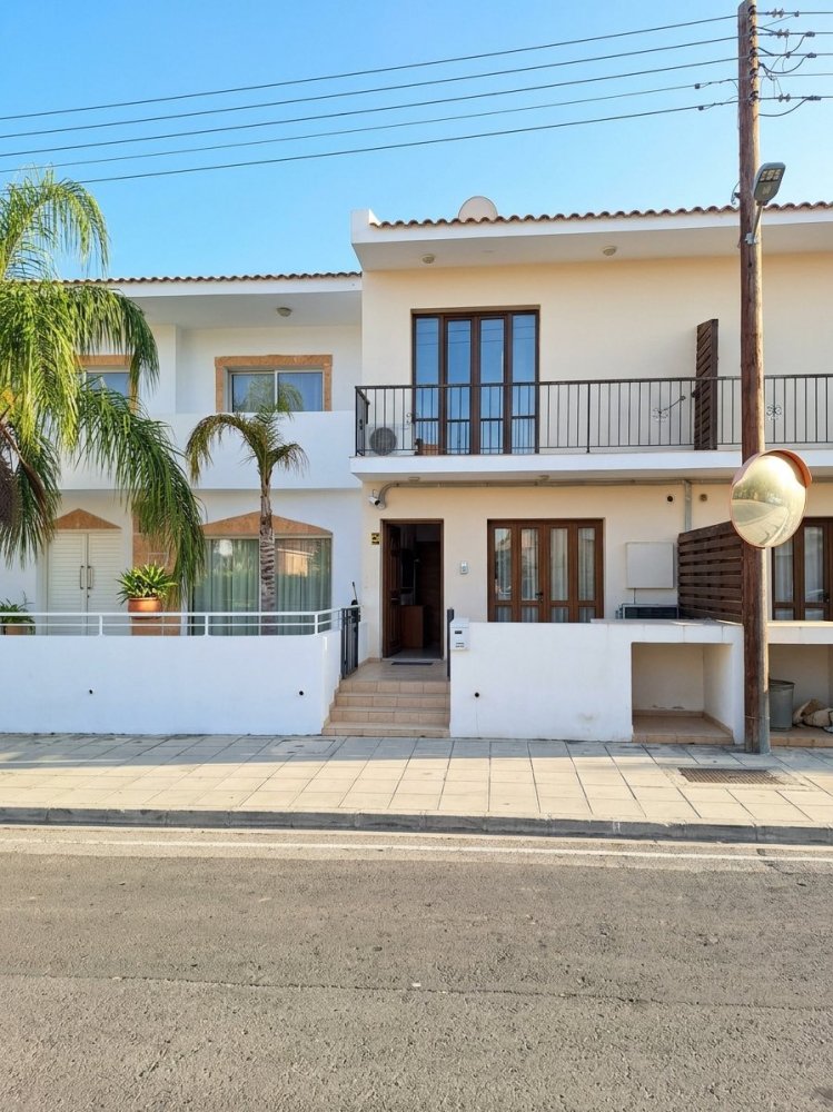 2 bedrooms Villa in Pervolia, Larnaka, Cyprus No. 62330