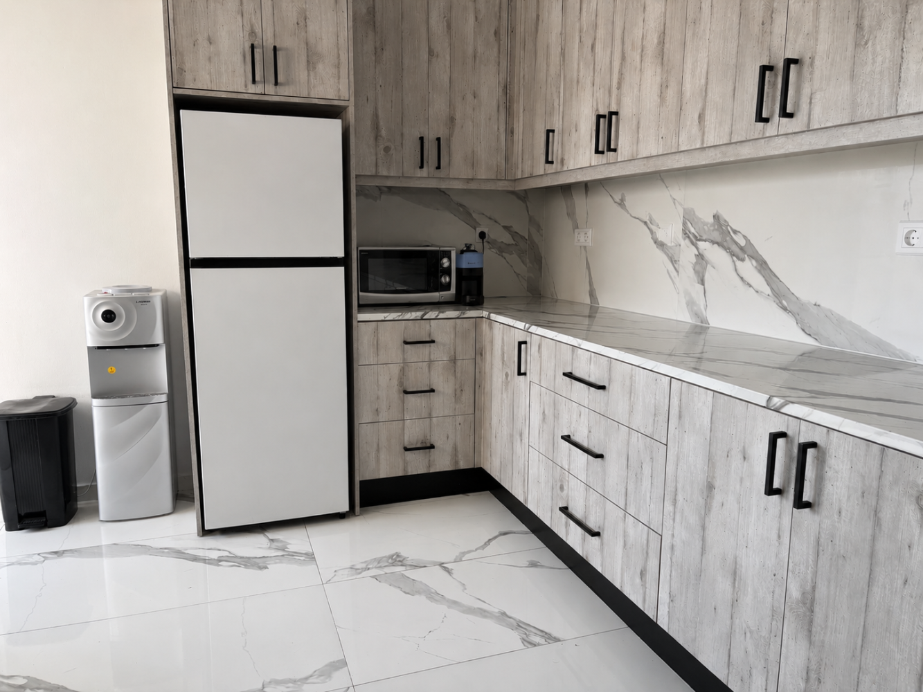 3 bedrooms Apartment in Paphos, Cyprus No. 60994