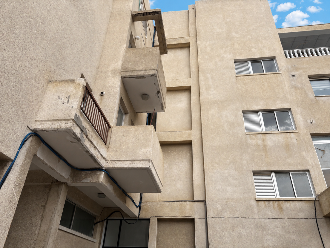 3 bedrooms Apartment in Paphos, Cyprus No. 60994