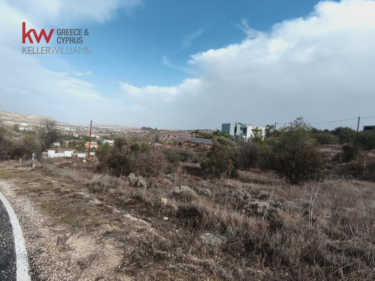 Земельный участок 3150м2 в Алампра, Никосия, Кипр № 39928