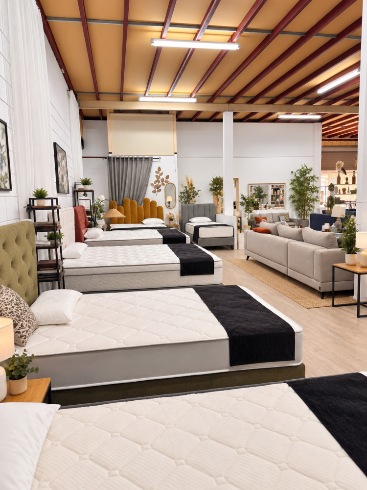 Коммерческая недвижимость 600м2 в Кити, Ларнака, Кипр № 62342
