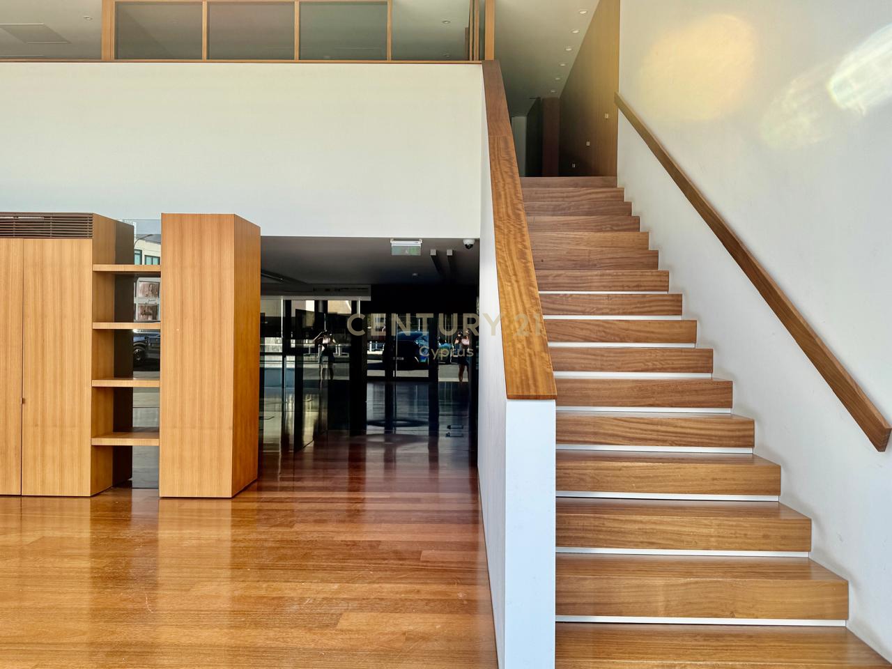 870m2 Oficina en Agios Athanasios, Limassol, Chipre No. 58886