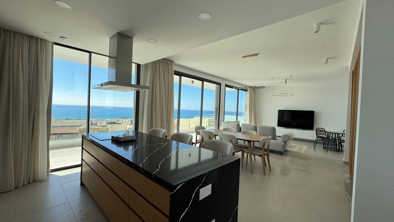 3 bedrooms Villa in Chloraka, Paphos, Cyprus No. 61333