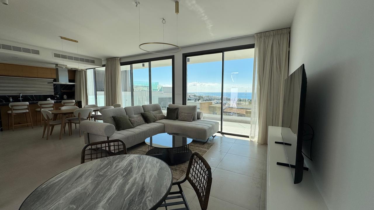 3 bedrooms Villa in Chloraka, Paphos, Cyprus No. 61333