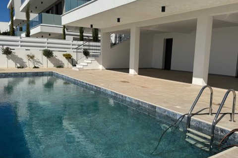 3 bedrooms Villa in Chloraka, Paphos, Cyprus No. 61333