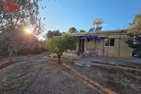 2 bedrooms Bungalow in Chloraka, Paphos, Cyprus No. 61247