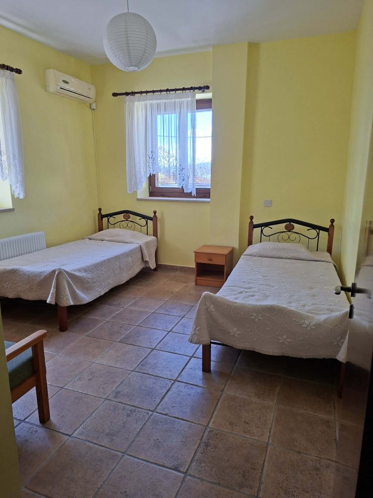 Вилла с 6 спальнями в Саламиу, Пафос, Кипр № 59559