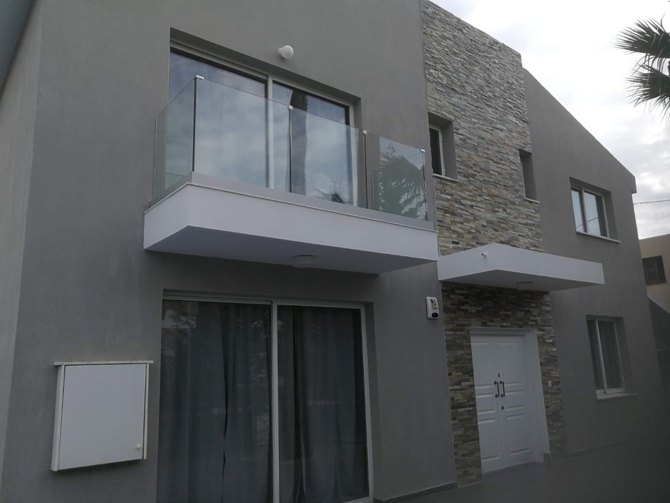 5 bedrooms Villa in Germasogeia, Limassol, Cyprus No. 60935