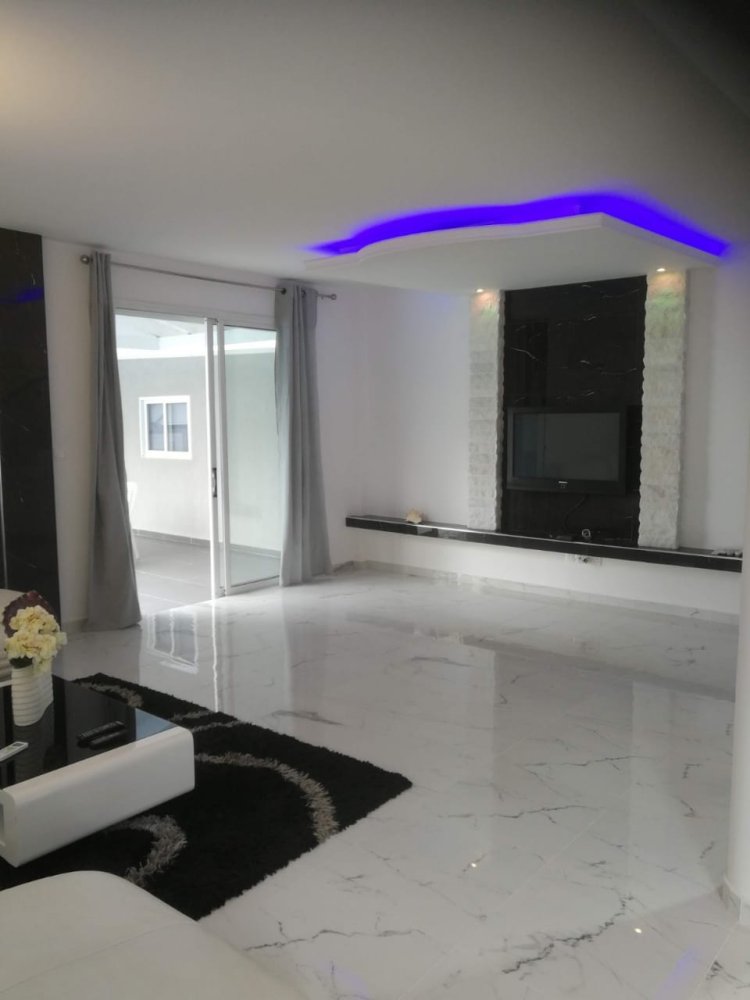 5 bedrooms Villa in Germasogeia, Limassol, Cyprus No. 60935