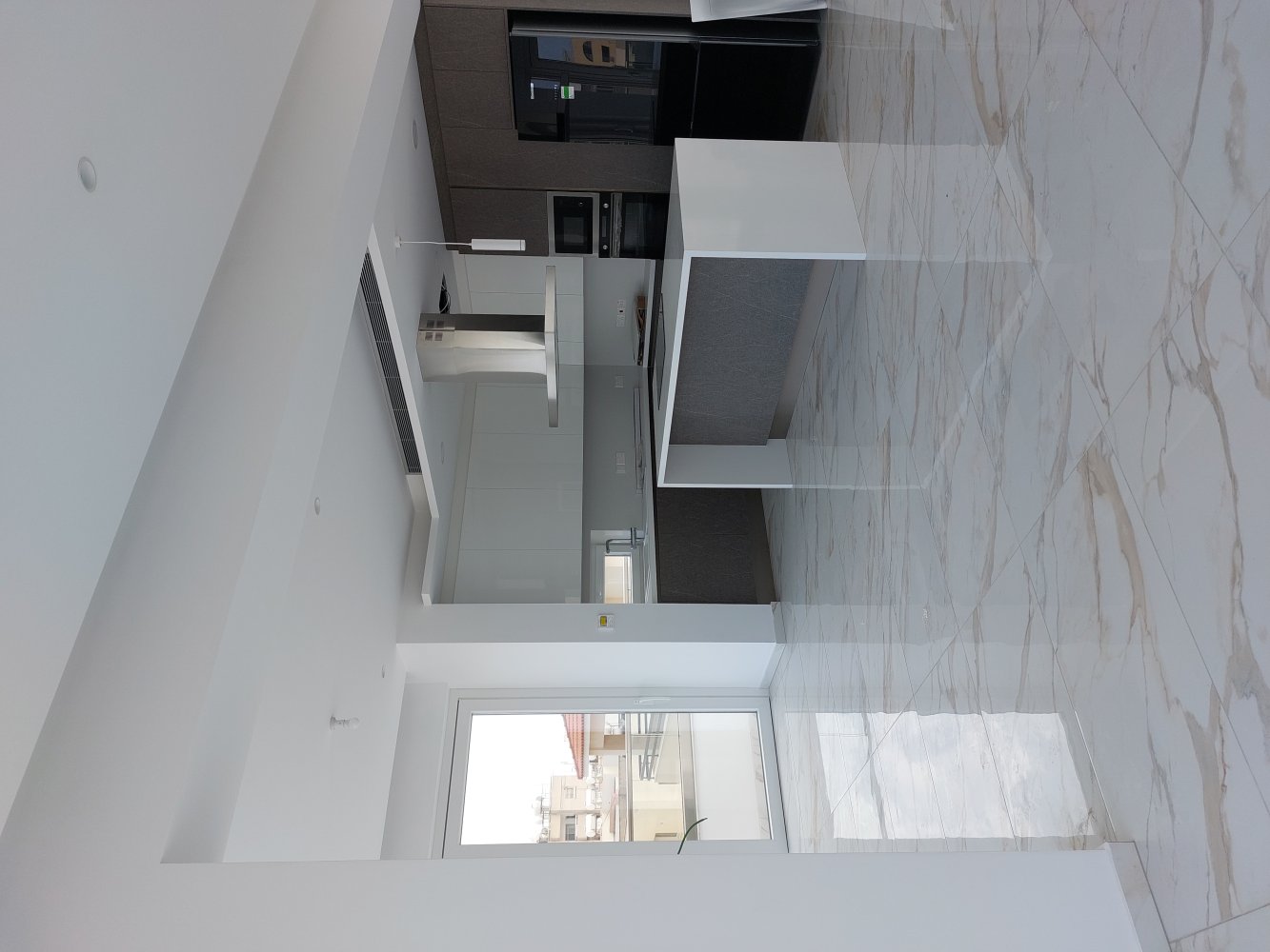 3 bedrooms Apartment in Larnaca, Larnaka, Cyprus No. 60350