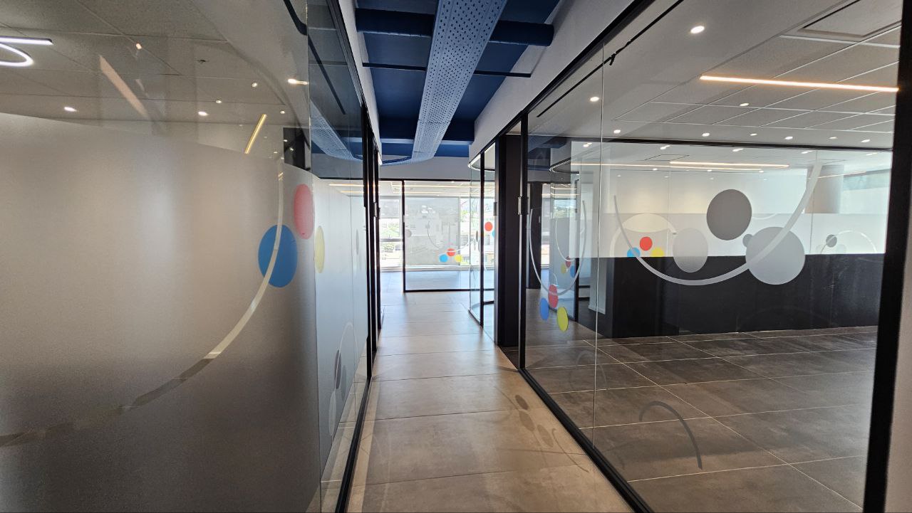 580m2 Office in Anavargos, Paphos, Cyprus No. 61050
