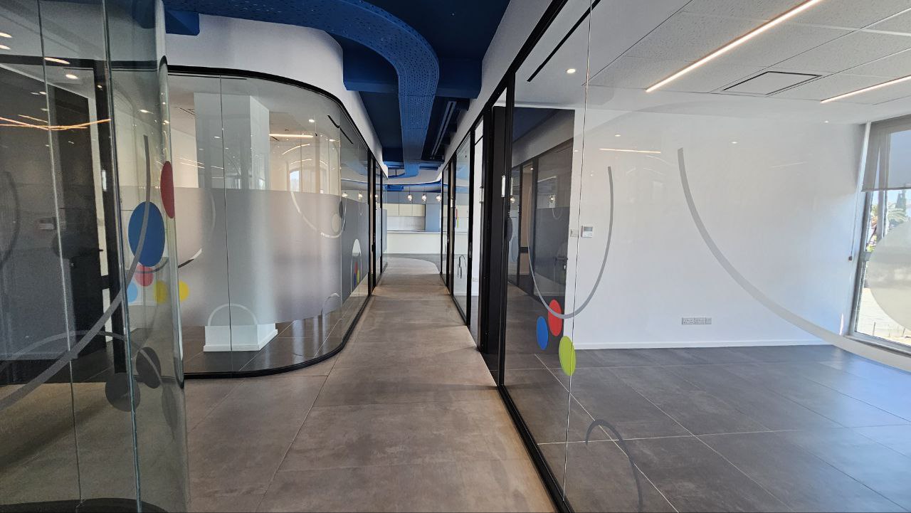 580m2 Office in Anavargos, Paphos, Cyprus No. 61050