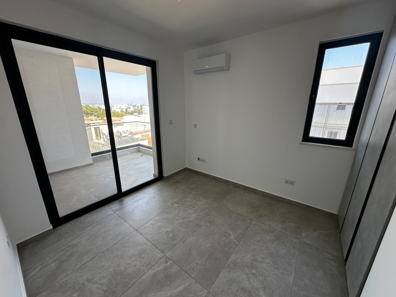 3 bedrooms Penthouse in Larnaca, Larnaka, Cyprus No. 62542