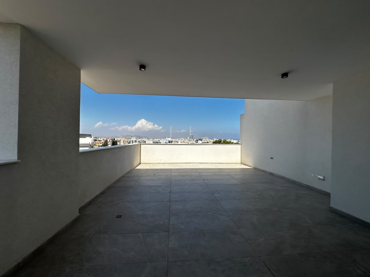 3 bedrooms Penthouse in Larnaca, Larnaka, Cyprus No. 62542