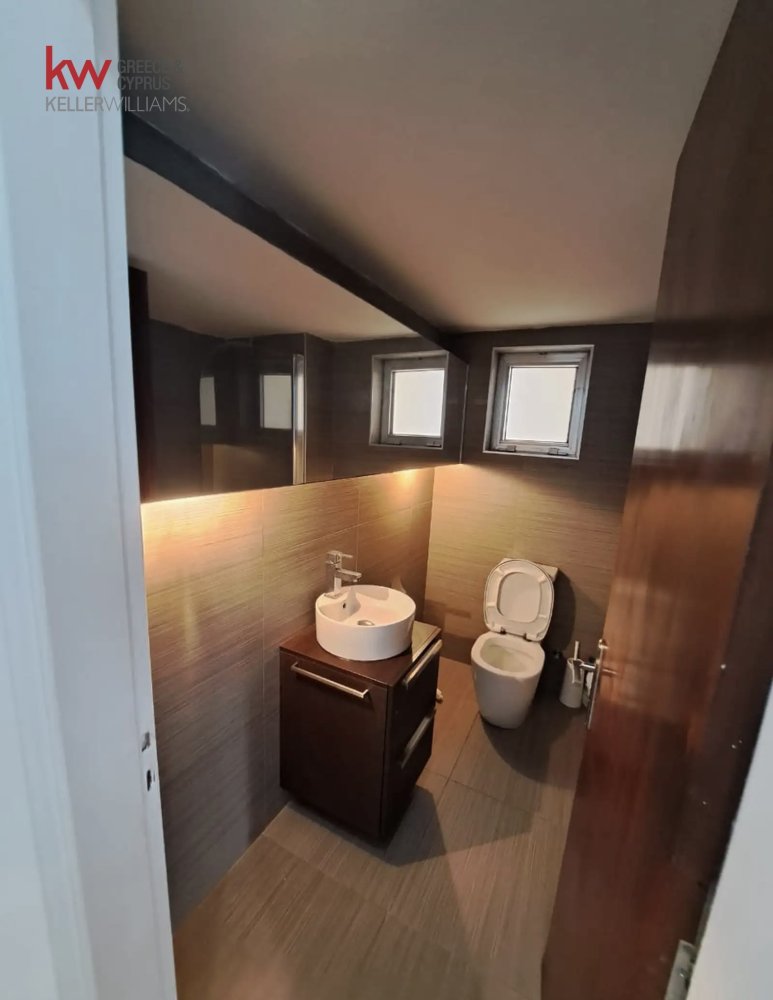 Квартира с 3 спальнями в Ларнака, Кипр № 39794