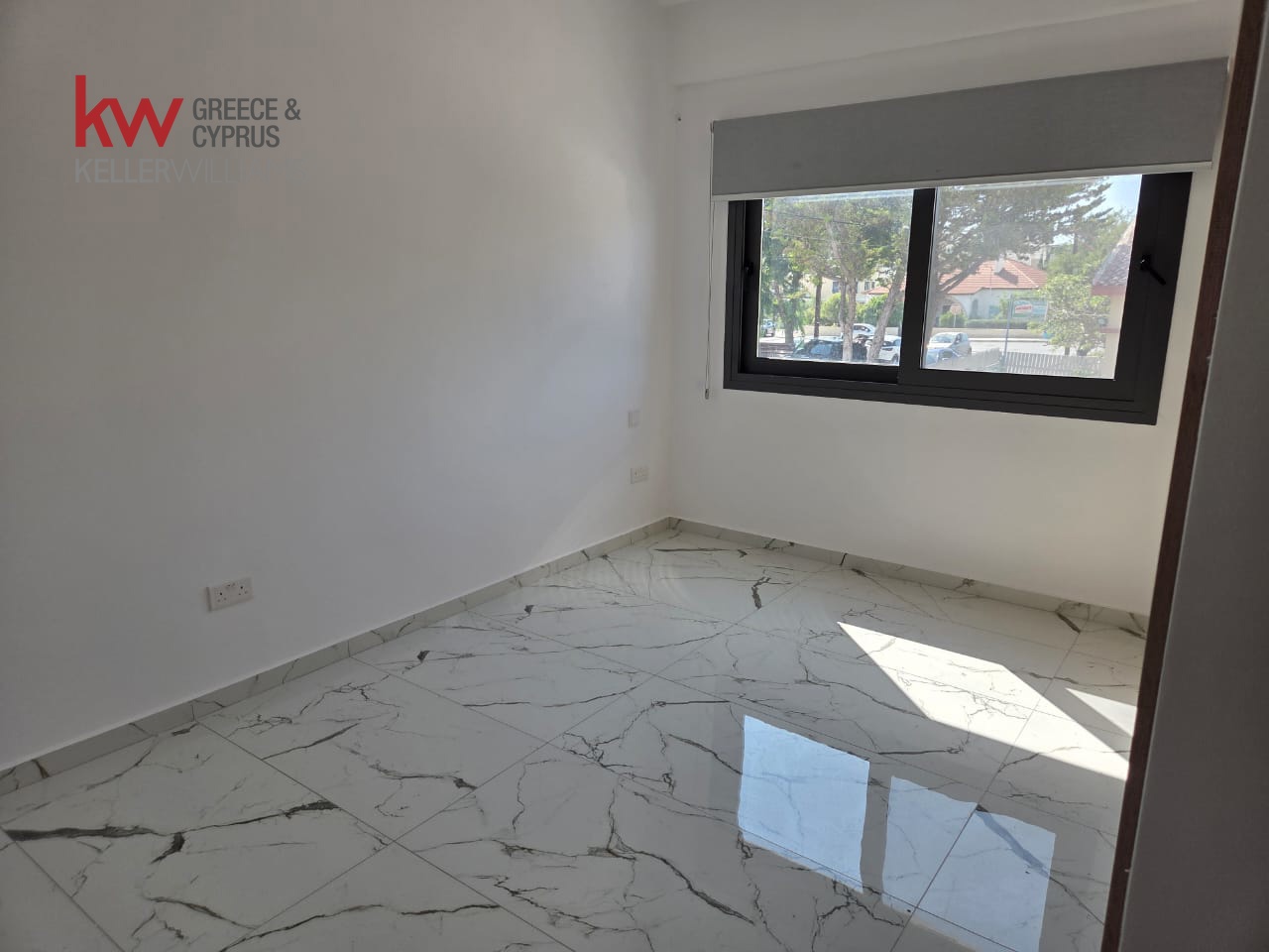 5 bedrooms Villa in Paphos, Cyprus No. 61208