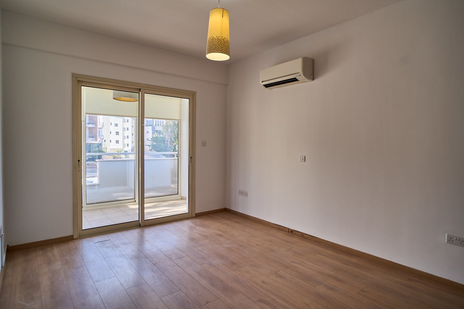 3 dormitorios Apartamento en Agios Athanasios, Limassol, Chipre No. 62263