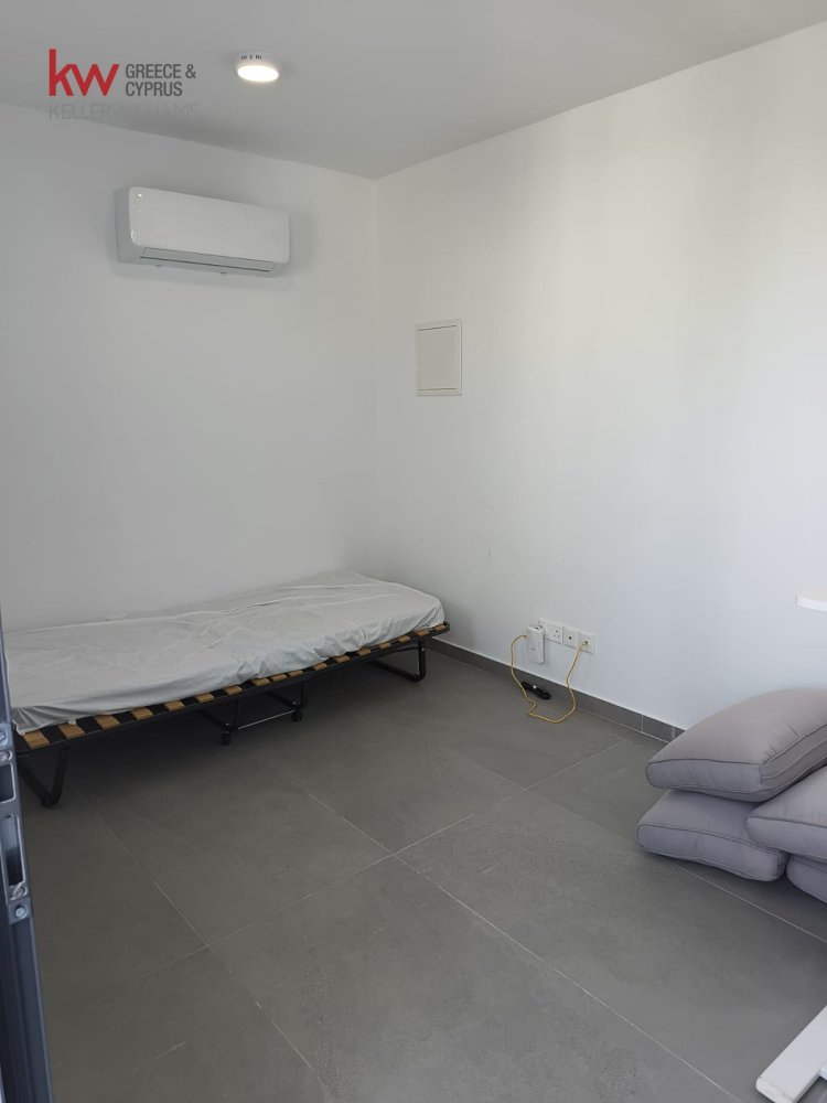 4 dormitorios Apartamento en Larnaca, Larnaka, Chipre No. 39821