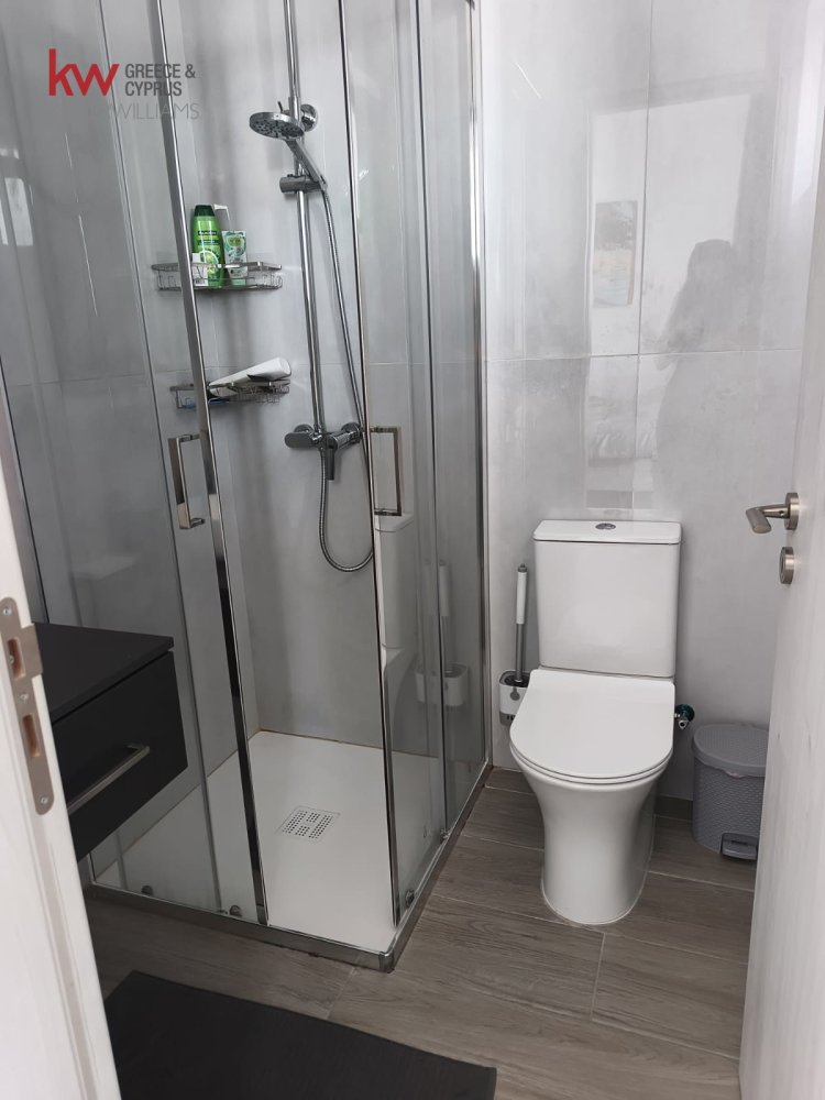 4 dormitorios Apartamento en Larnaca, Larnaka, Chipre No. 39821