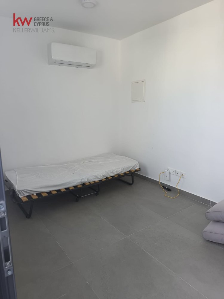 4 dormitorios Apartamento en Larnaca, Larnaka, Chipre No. 39821