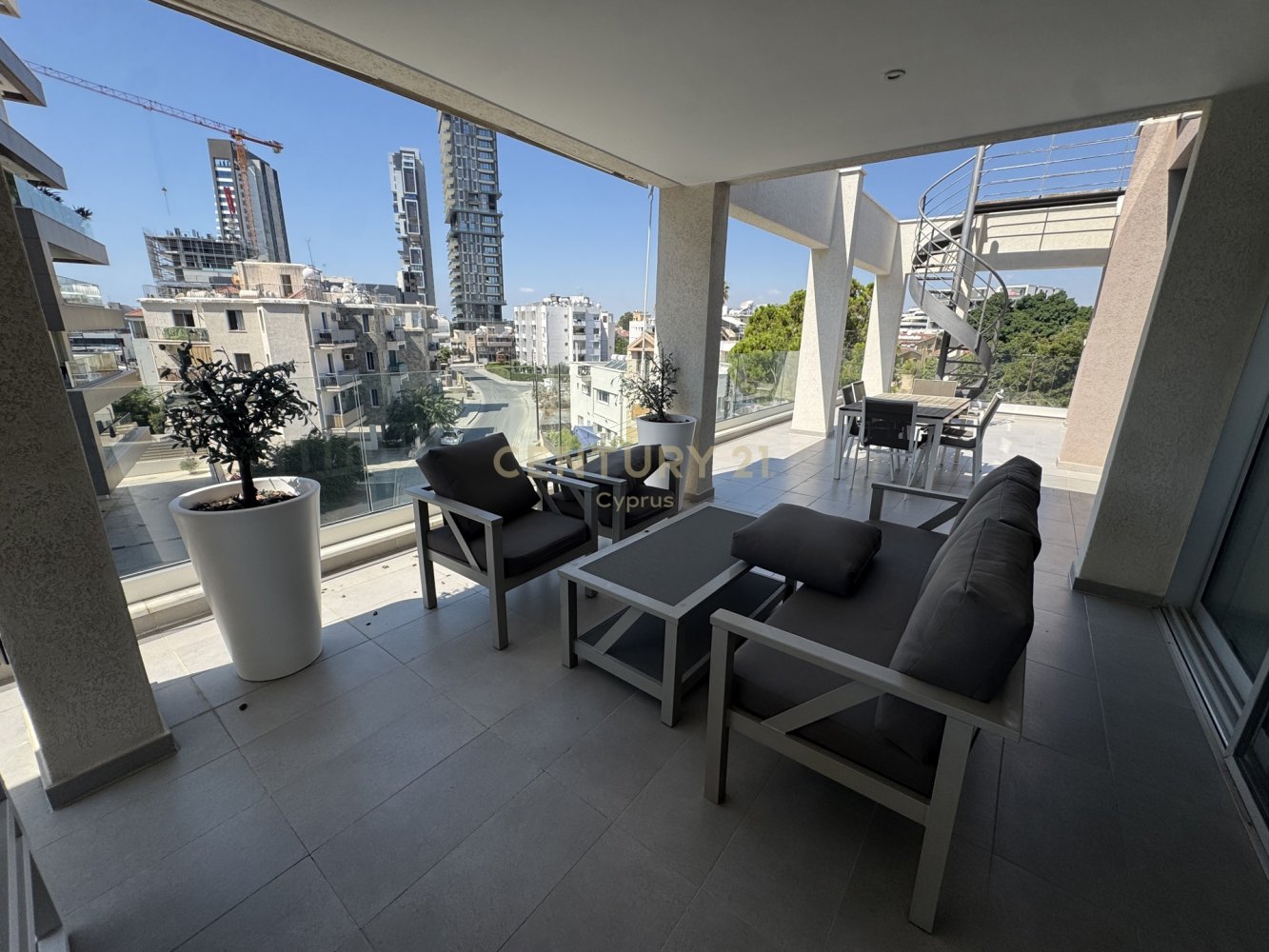 3 bedrooms Apartment in Germasogeia, Limassol, Cyprus No. 58897